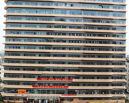 东莞市不孕不育检查多少钱,在东莞做一次三代试管婴儿大概总共要花多少钱？